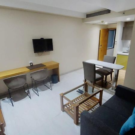 Hotel Suba Elite Vadodara Buitenkant foto