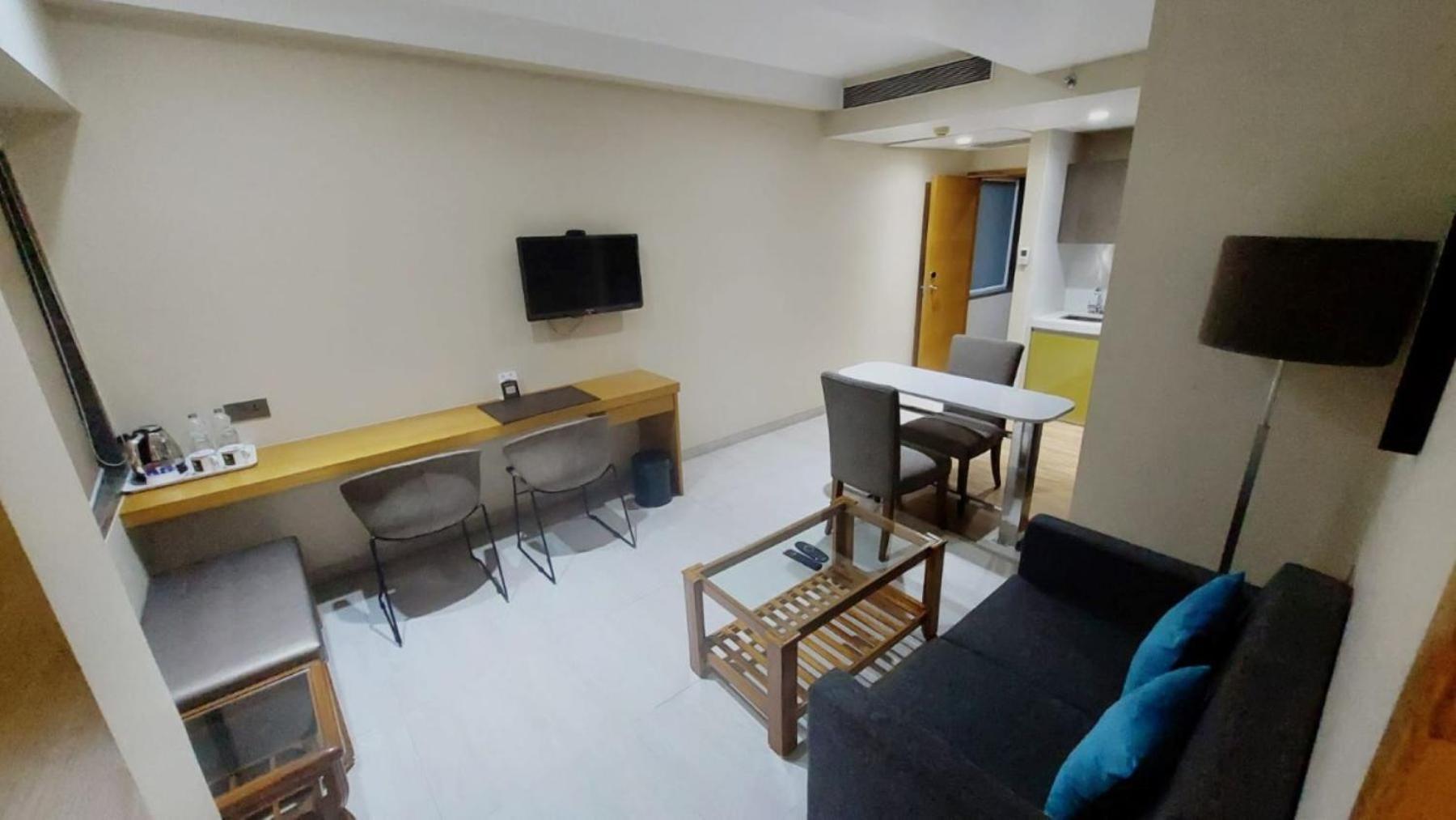 Hotel Suba Elite Vadodara Buitenkant foto